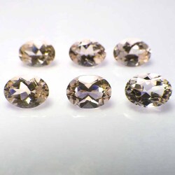 モルガナイト（ピンクベリル）ピーチカラー（ブラジル産/非加熱）オーバルファセットカット【6×4mm】（5個）