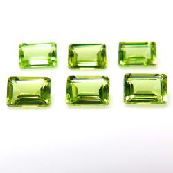ペリドット 天然石ルース レクタングルカット オクタゴン 【7×5mm】（4個）