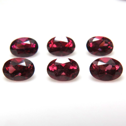 天然石ルース（裸石）・ロードライトガーネット（非加熱/タンザニア・ウンバ産）オーバル【5×3mm】ファセットカット（50個）