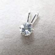 シルバーアクセサリー925/ペンダントトップ天然石アクアマリン＜3月誕生石＞（4mm）「sv925」（1個）
