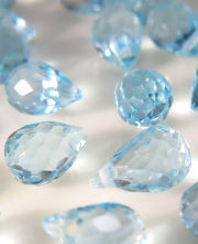 ブルートパーズーズ スカイ 天然石ビーズ ブリオレット ルース 【ティアドロップカット 5×3mm 横穴 しずく】