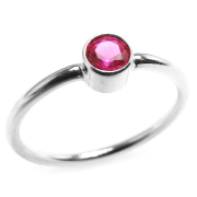 ルビー リング 合成石 指輪 「合成コランダム/火炎溶融法（ベルヌーイ法）」4mm＜9月誕生石＞シルバー「SV925」