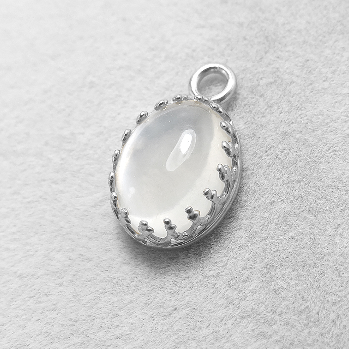 ムーンストーン ペンダント チャーム＜6月誕生石＞ベゼルセッティング/カボション（オーバル・10×8mm）（真鍮ブラス・シルバーカラー）（1個）