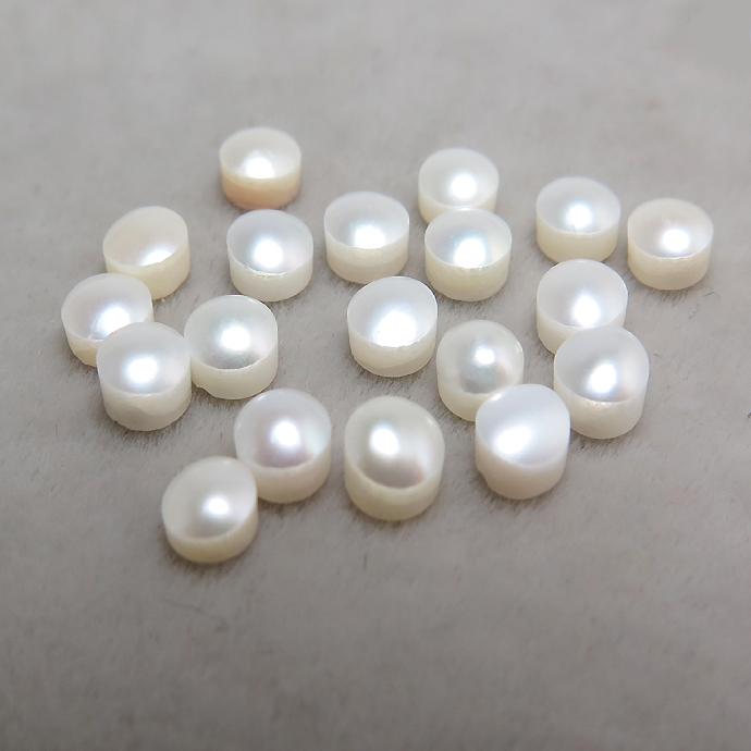 淡水パール真珠（ホワイト系）/カボション（ラウンド3mm）（100個）