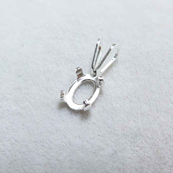 SV925シルバーパーツ/カボションペンダントトップ空枠（オーバル6×4mm）（50個）