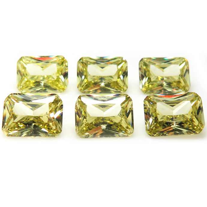 キュービックジルコニア　オクタゴン cz【AAA】ルース（裸石）ペリドット【8×6mm】ファセットカット（100個）