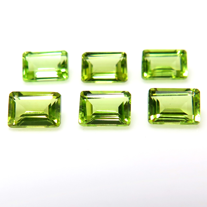 ペリドット 天然石ルース レクタングルカット オクタゴン 【7×5mm】（4個）
