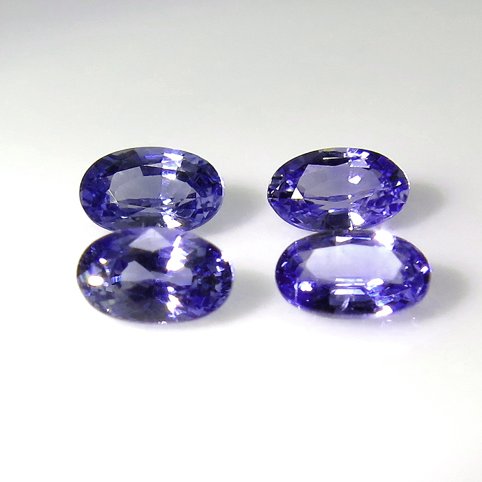 パープル バイオレット サファイア 天然石ルース（裸石） セイロン・加熱  オーバル【4×3mm】ファセットカット（1個）