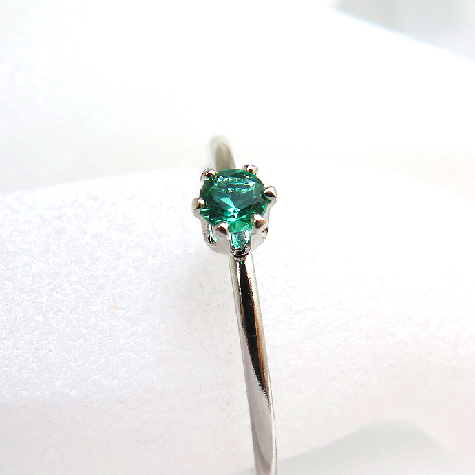 シルバーリング（指輪）合成石エメラルド＜5月誕生石＞（AAA）3mm（ラウンド）「SV925」