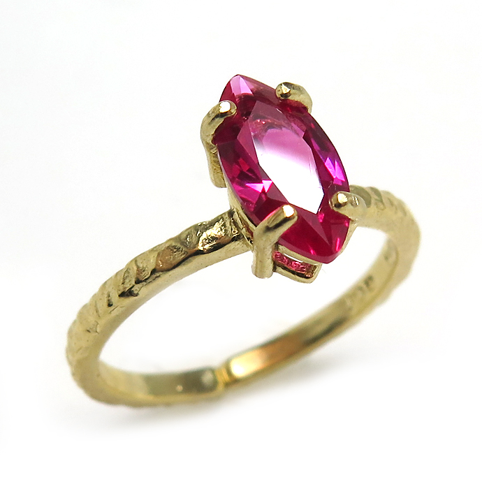 ルビー 指輪 合成石 リング（マーキス10×5mm）（真鍮ブラス・ゴールドカラー）