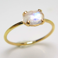 14kgf天然石リング（指輪）レインボームーンストーン＜6月誕生石＞ 6×4mm（4本爪カボション/ローズカット・オーバル）ゴールドフィルド（1個）