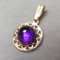 ゴールドフィルド・チャーム（ペンダントトップ・バチカン付）/天然石チャームアメジスト＜2月誕生石＞（カボション8mm）「14kgf」（1個）