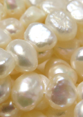 バロックパール 淡水真珠ビーズ（ホワイト系）6～7mm（1連）