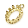 ペンダント オーバル空枠 チャームクラウン（ベゼルセッティング/カボション用）（8×6mm）（真鍮ブラス・ゴールドカラー）（7個）