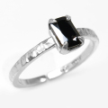 ブラックスピネル 指輪 リング 天然石  オクタゴン レクタングル 縦 6×4mm 真鍮ブラス シルバーカラー