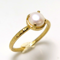 淡水パール指輪ハンマードリング（真珠）4本爪（カボションラウンド6mm）（真鍮ブラス・ゴールドカラー）（1個）