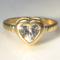 キュービックジルコニア リング CZ ハート 指輪 6mm 真鍮ブラス・ゴールドカラー 1個