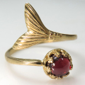 ガーネット 天然石 人魚 指輪 マーメイド マーメード テール リング ゴールド 6mm 真鍮ブラス 1個