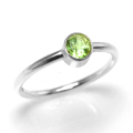 ペリドットリング 指輪 シルバー 天然石 ベゼル ラウンド 4mm SV925（1個）