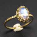 天然石指輪  レインボームーンストーン・ローズカット＜6月誕生石＞（カボションオーバル8×6mm）真鍮ブラス・ゴールドカラー