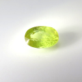 スフェーン 天然石ルース 裸石 ロシア産/非加熱 オーバル【7.2×4.8×3.4mm】ファセットカット（1個）