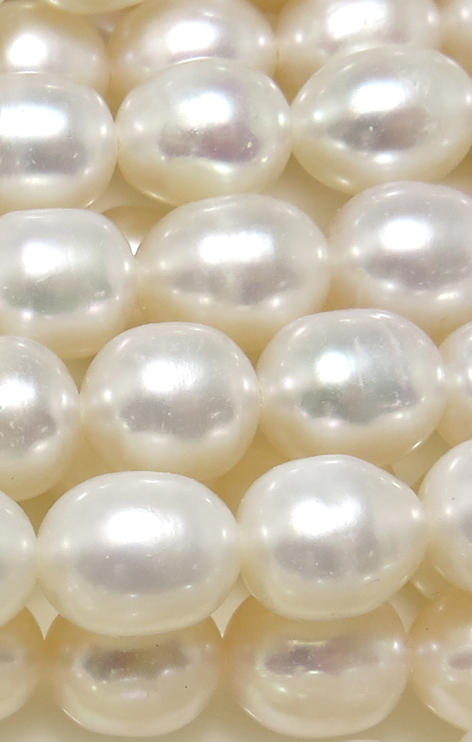 真珠 淡水パール ライス （ホワイト系）7.5mm～9mm玉（1連）