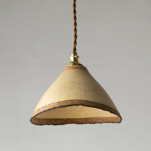 生木挽きのランプシェード・小サイズ【樫（カシ）】｜木もの NAKAYA