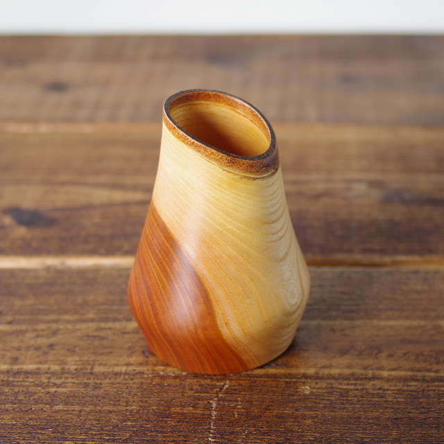 生木挽きの花器 ＜ケヤキ＞（K1903） ｜ つくり手 木ものNAKAYA 中矢嘉