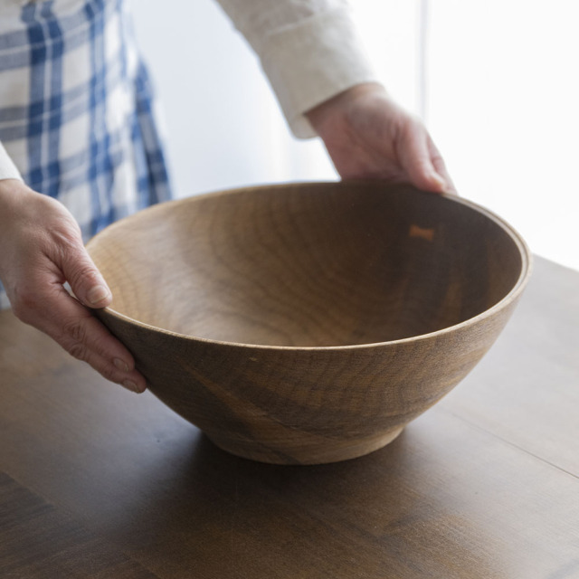 新作：生木挽きの器＜樫（カシ）＞特大（32cm）｜木もの NAKAYA 中矢嘉