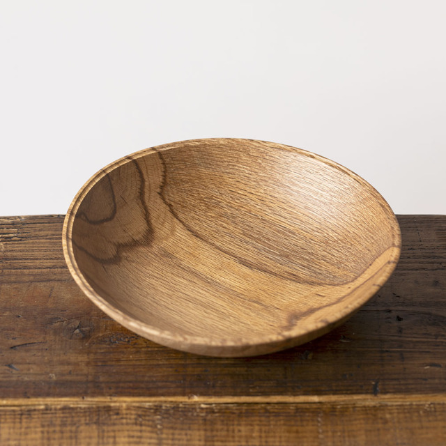 新作：生木挽きの器no13 ＜樫（カシ）＞ 中（22cm）ボウル・プレート