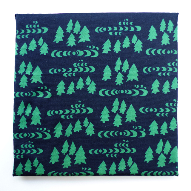 【大】型染めの椅子敷き＜森と湖＞綿平織（グログラン）｜山内武志さん（山内染色工房／アトリエぬいや） 静岡県浜松市 チェアマット