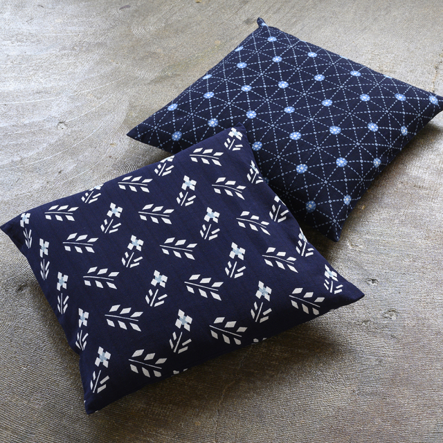 飛騨さしこ　刺し子藍染ダブルベットカバー＋座布団2 飛騨さしこ 刺し子藍染ダブルベットカバー＋座布団2 飛騨さしこ