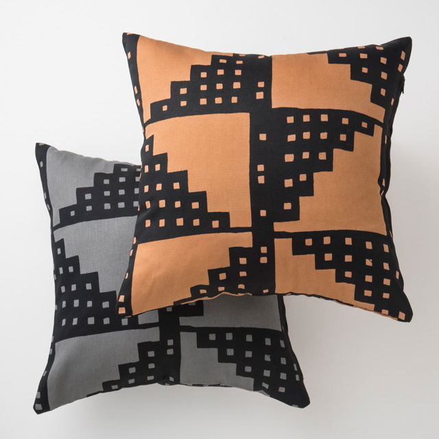 山内武志　クッションカバー