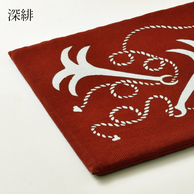 山内武志　椅子敷き