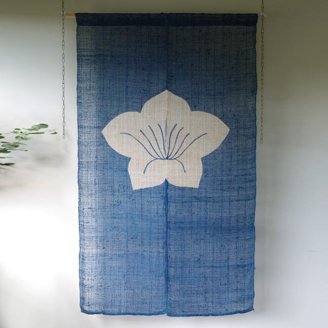 素敵　麻　型染　藍染　暖簾　菊　花　風　のれん 素敵な 麻 型染 藍染 暖簾 のれん 菊 花