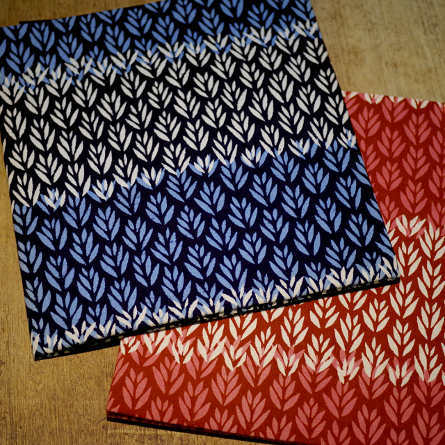 再入荷】 型染めのマルチクロス ＜笹葉段染め（段笹）＞紅緋｜山内武志