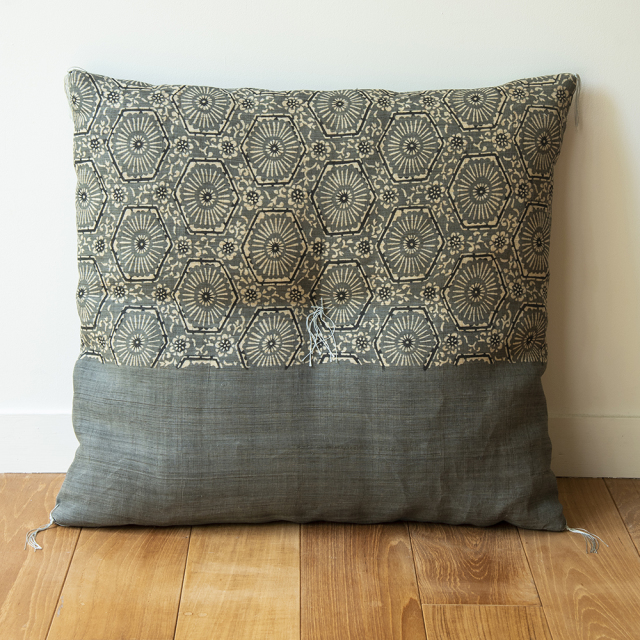 山内武志　座布団