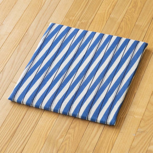 型染めの椅子敷き（小）＜斜め縞（縞布）＞｜ 山内武志さん（山内染色