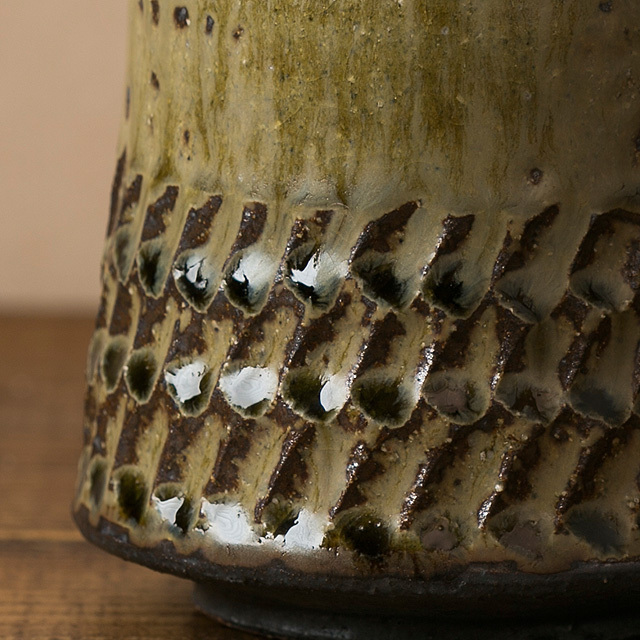 灰釉彫文 マグ（大　〜作り手　岡村 宜治さん（岐阜県土岐市）