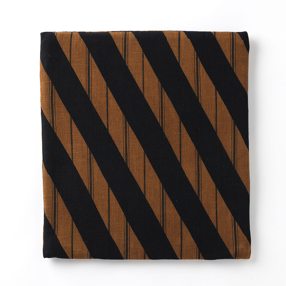 型染めの椅子敷き（小）＜斜め縞（縞布）＞｜ 山内武志さん（山内染色