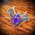 【ネクロマンス NECROMANCE】 ラインストーン バット ブレスレット Rhinestone Bat Bracelet ＜バイオレット/Violet/すみれ色＞ コウモリ 蝙蝠