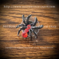 【ネクロマンス NECROMANCE】 ラインストーン スパイダーピアス Rhinestone Spider Pierce ＜ライトオレンジ/Ligth Orange＞ 蜘蛛
