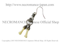 【ネクロマンス NECROMANCE】 ハンドホールディングボーンピアス Hand Holding Bone Pierce 骨 骸骨