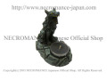 【ネクロマンス NECROMANCE】 ハウリングウルフキャンドルホルダー Howling Wolf Candle Holder 狼の遠吠え オオカミ