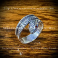 【ネクロマンス NECROMANCE】 ガーネットアイスネークリング Garnet Eye Snake Ring 紅瑠石 シルバー 蛇 ヘビ 指輪