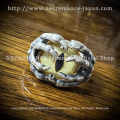 【ご予約受付中】【ネクロマンス NECROMANCE】シルバーボーンハンド義眼リング Silver Bone Hand Glass Eye Ring ＜イエローキャット/Yellow Cat/黄猫目＞目玉 骸骨