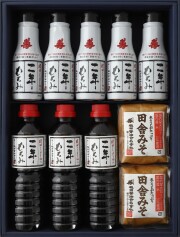 味噌と醤油の詰合せ　田舎みそ500g×２個、二年もろみ醤油鮮度ボトル200ml×5本、二年もろみ醤油500ml×3本（ND610）