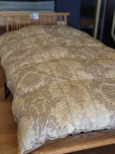 サイズオーダー可能 フランス産ホワイトダック90％ 1.3kg 羽毛掛けふとん (80サテン)