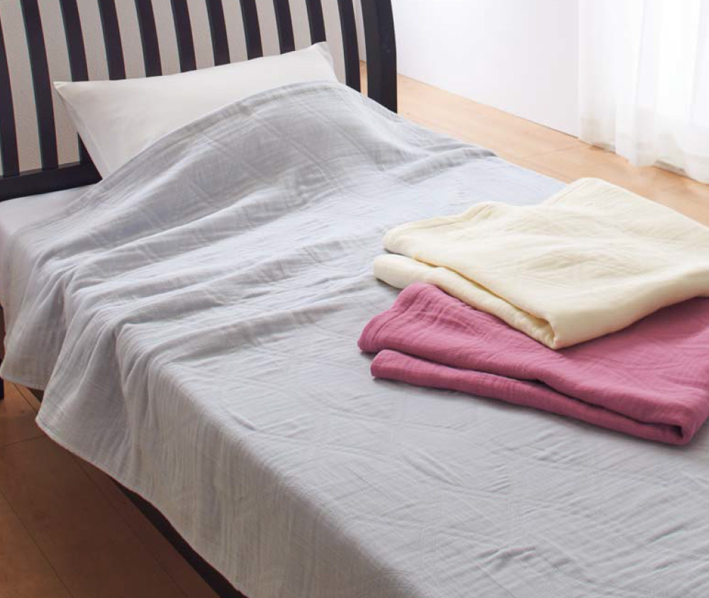 【FIT LABO】 空糸六重ガーゼケット 135×190cm 西川