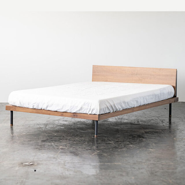 NOWHERE LIKE HOME 北欧デザインベッドフレーム「ユニック シェルフ